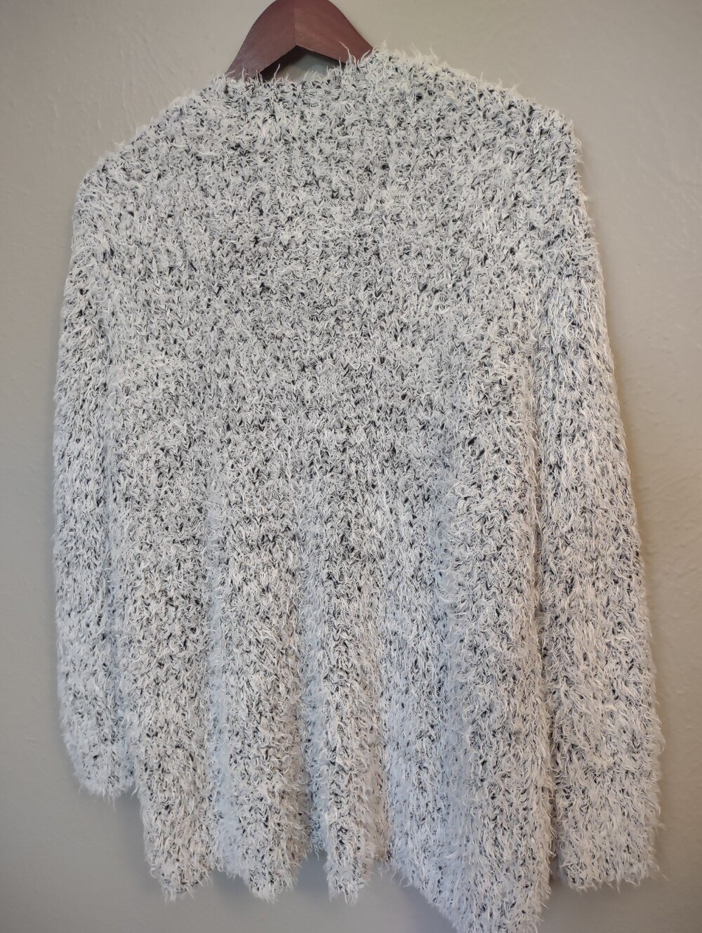 Kensie Open Front Fuzzy Eyelash Knit Cardigan Sweater Grey Black Women's Medium - Picture 12 of 14